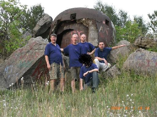 vor dem gesprengten Bunker III